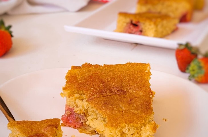 Bolo de morango