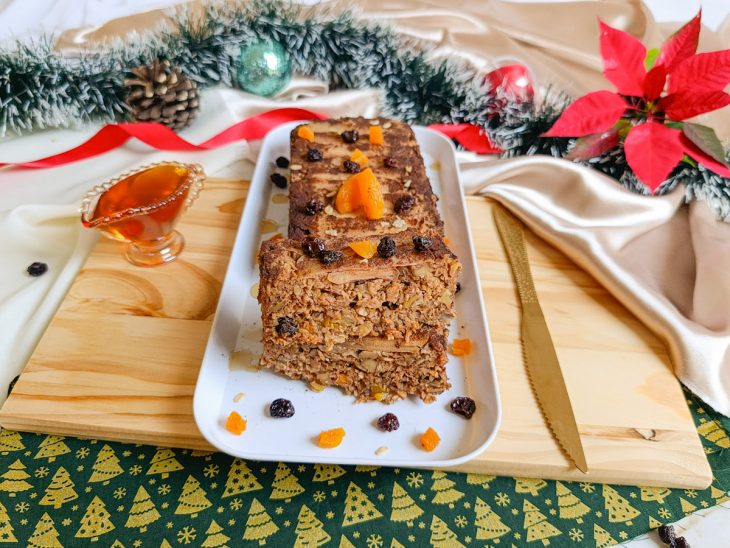 Bolo de Natal simples pronto para consumo.