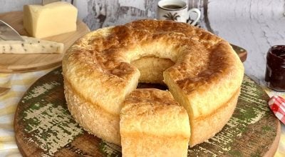 Bolo de pão de queijo (Mangulão)