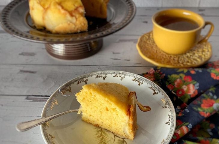 Bolo de pera com laranja