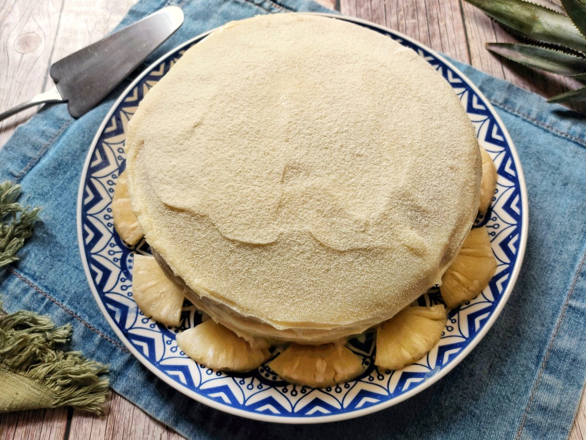 Bolo gelado de abacaxi com Ninho