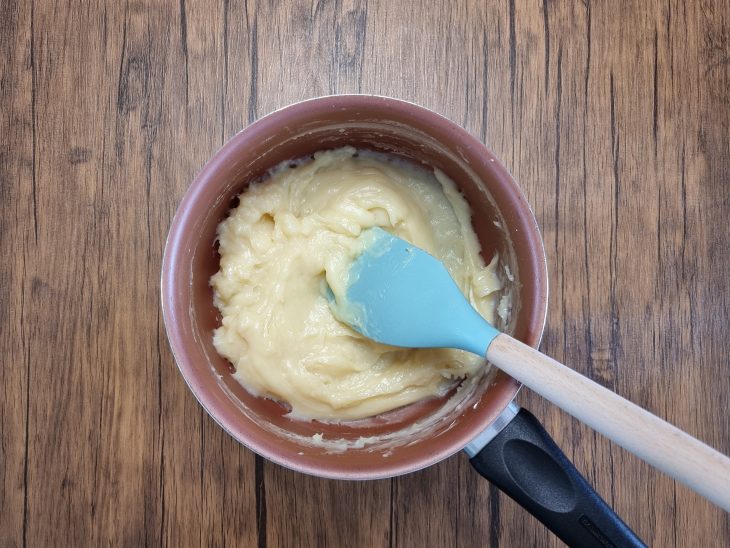 Bolo gelado de bombom - Passo a Passo