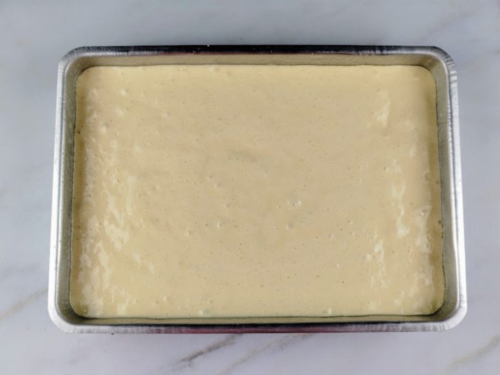 Massa despejada na forma.