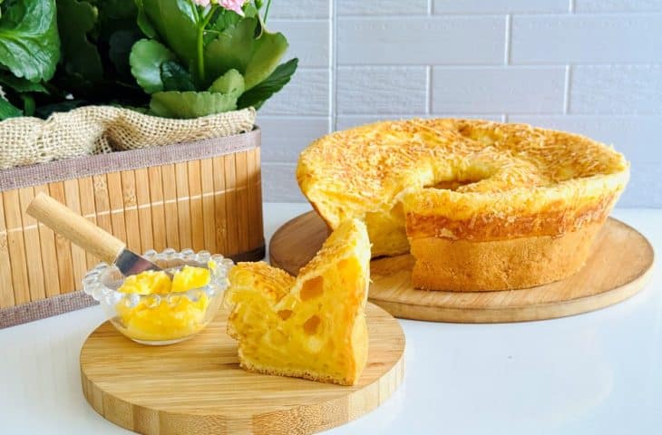 Bolo pão de queijo com polvilho azedo
