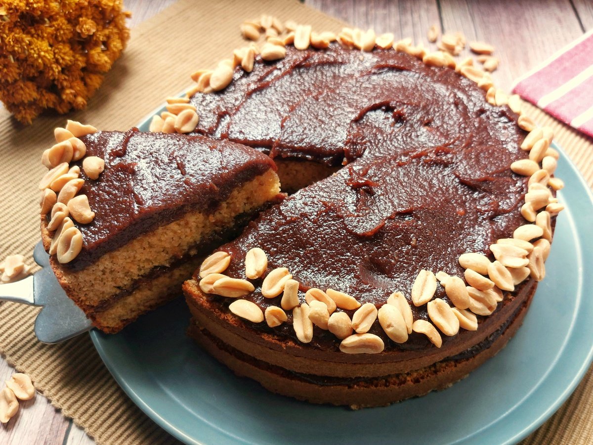 Bolo de pasta de amendoim