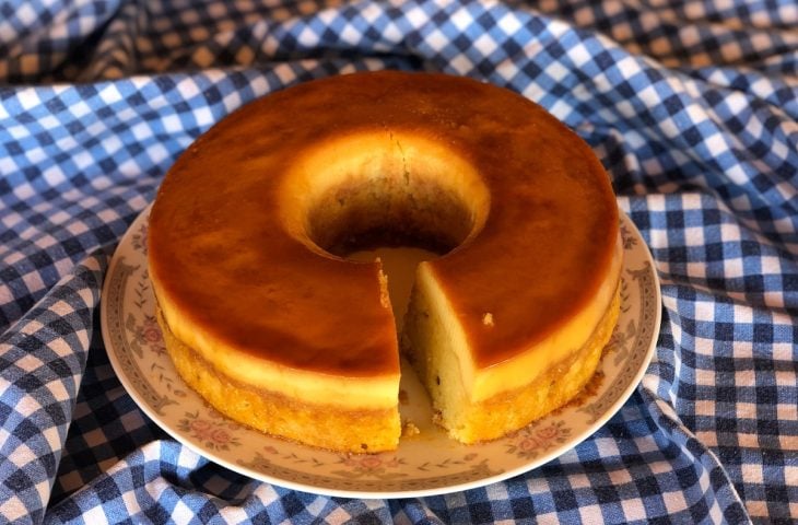 Bolo pudim de laranja