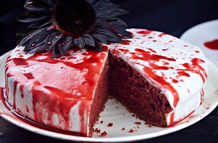 Bolo red velvet de Halloween