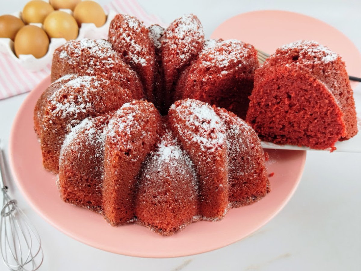 Bolo red velvet rápido e fácil