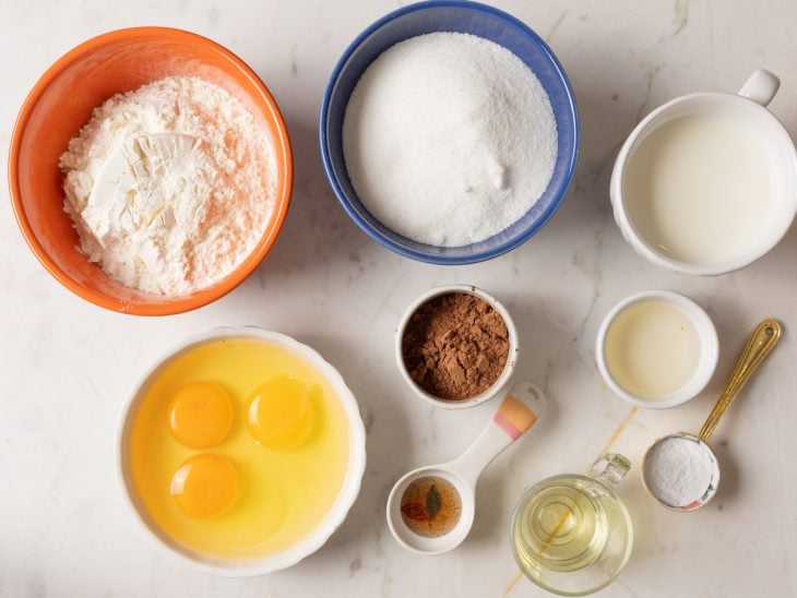 Ingredientes para a receita do bolo red velvet na airfyer.