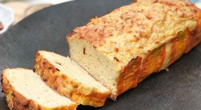 Bolo salgado de peito de frango low carb