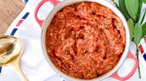 Bolonhesa com legumes