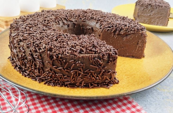 Brigadeirão com leite de coco