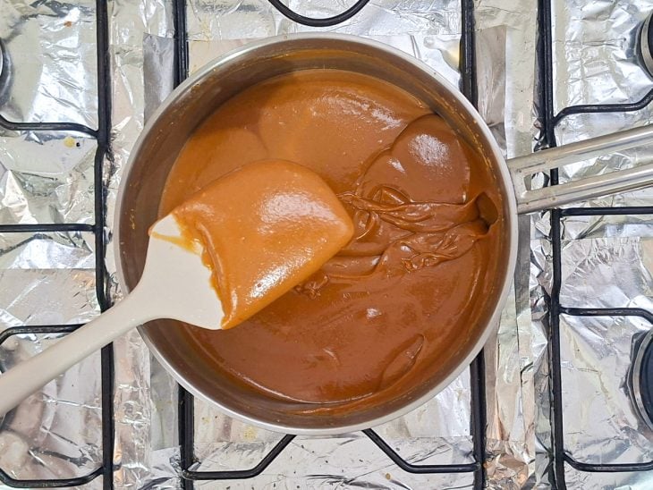 Brigadeiro pronto na panela.