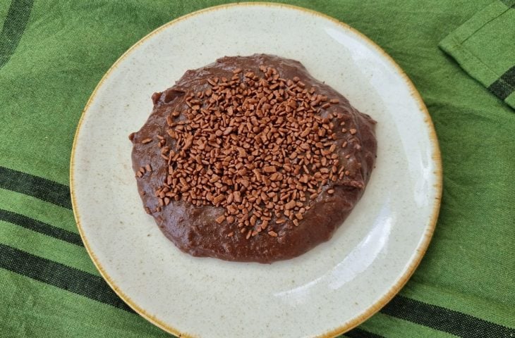 Brigadeiro de casca de banana