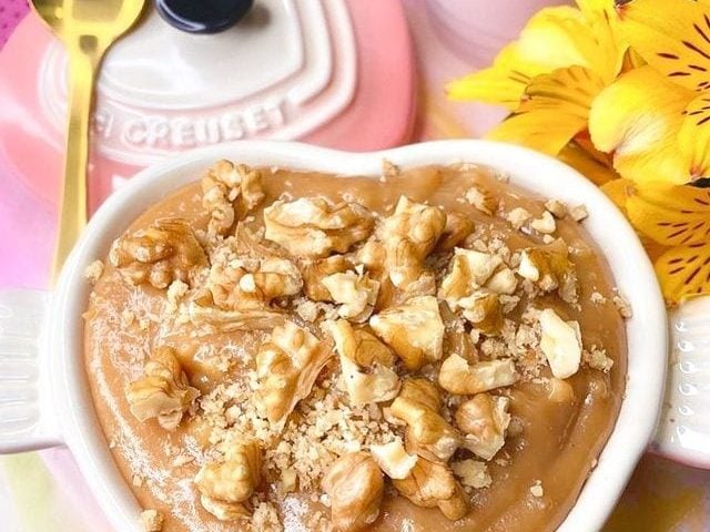 Brigadeiro de doce de leite com nozes