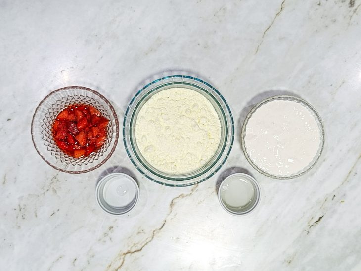 Ingredientes reunidos para o preparo da receita.