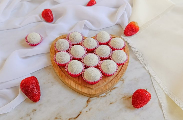 Brigadeiro de morango fit