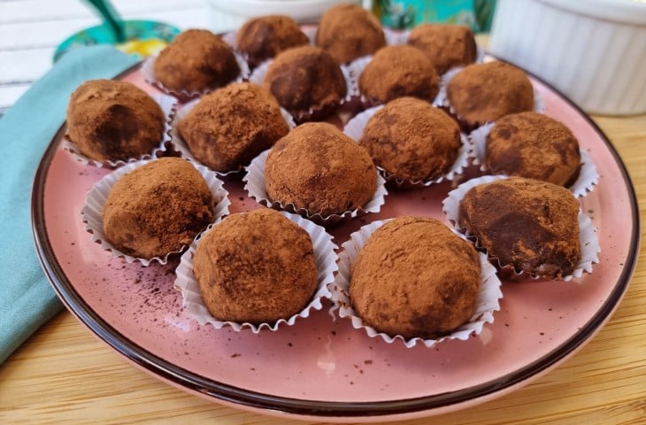 Brigadeiro fit com 3 ingredientes