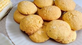 Broa de fubá simples