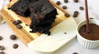 Brownie de abacate e chocolate