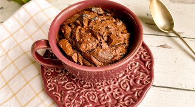 Brownie de caneca na air fryer