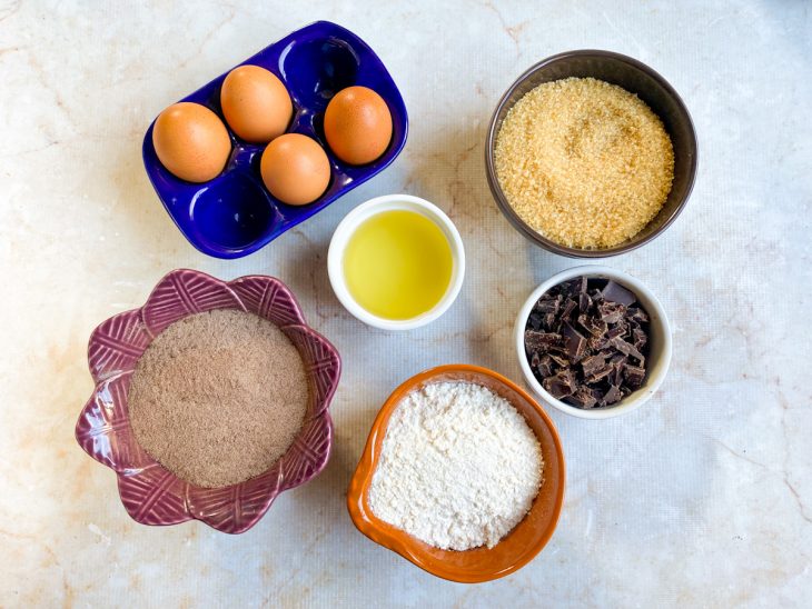 Ingredientes reunidos para o preparo da receita.