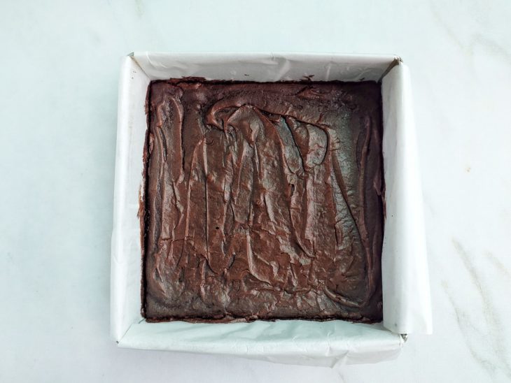 Brownies saídos do forno, já assados.