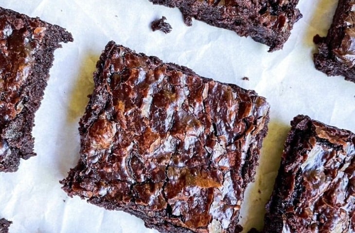 Brownie vegano simples