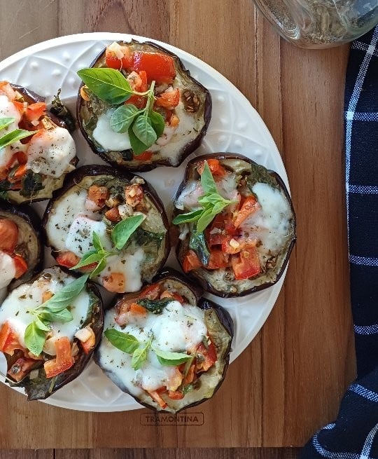 Bruschettas de berinjela veganas