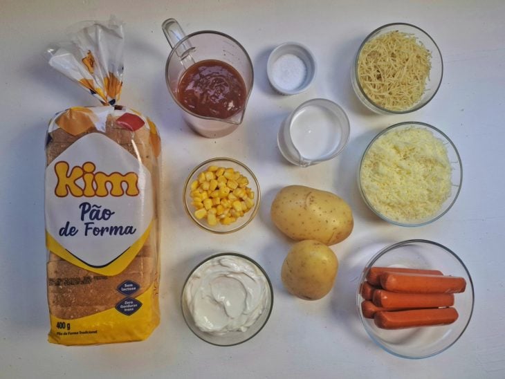 Bancada com os ingredientes.
