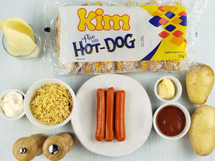 Ingredientes reunidos para o preparo da receita.