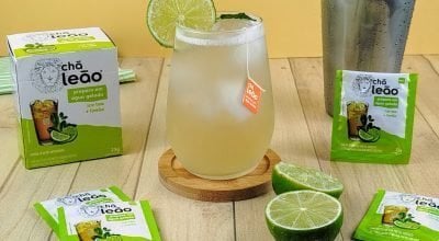 Caipirinha com chá de limão
