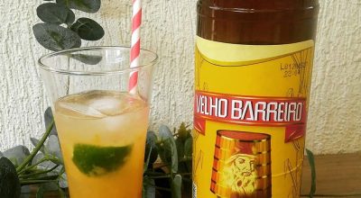 Caipirinha de limão com seriguela