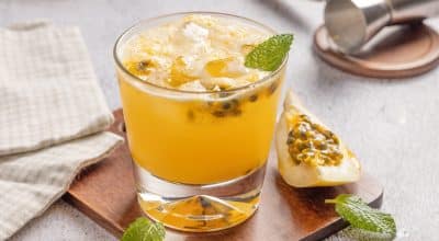 Caipirinha de maracujá