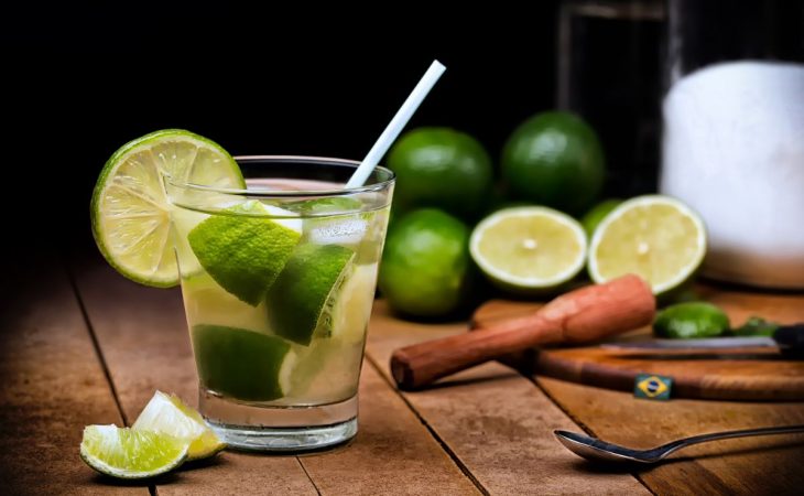 Caipiroska de limão