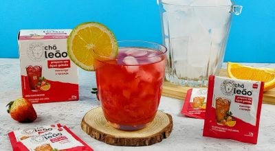 Caipiroska de Morango e Laranja
