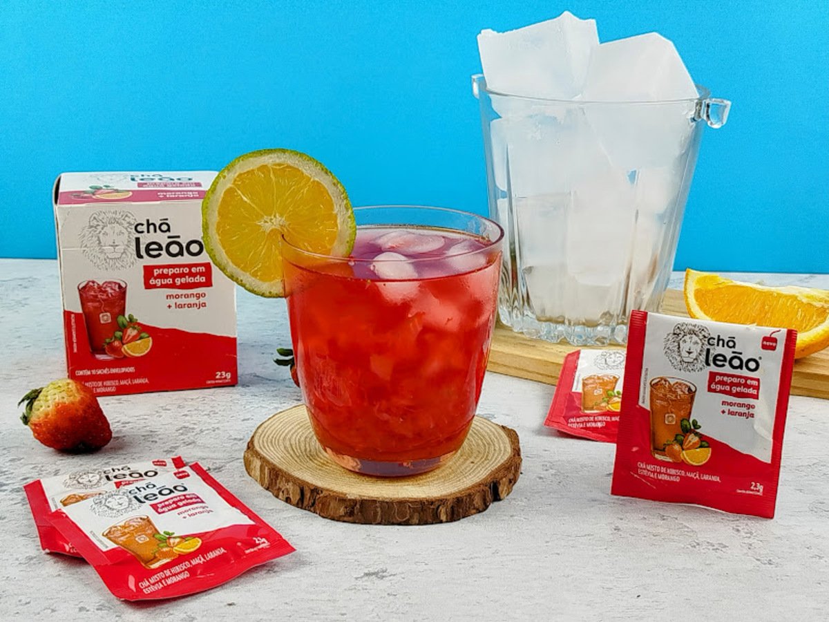 Caipiroska de Morango e Laranja