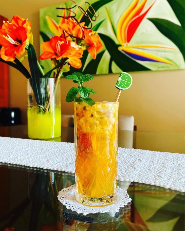 Caipivodka de limão com maracujá