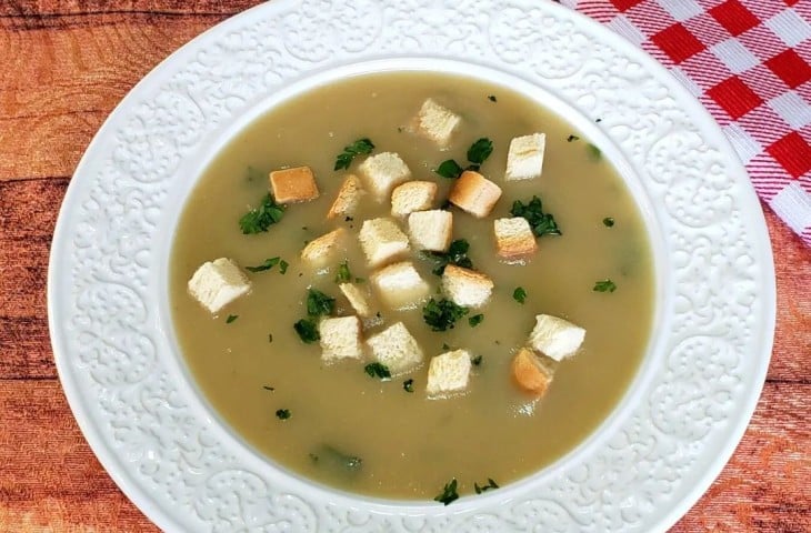 Caldo de cebola