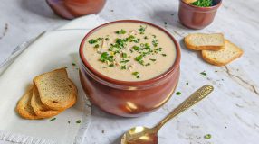 Caldo de frango cremoso