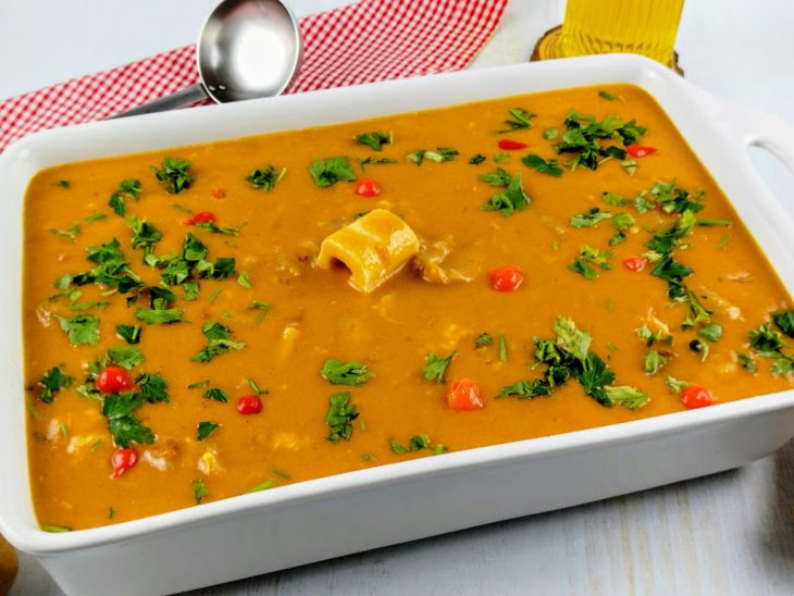 Caldo de mocotó fácil pronto para consumo.