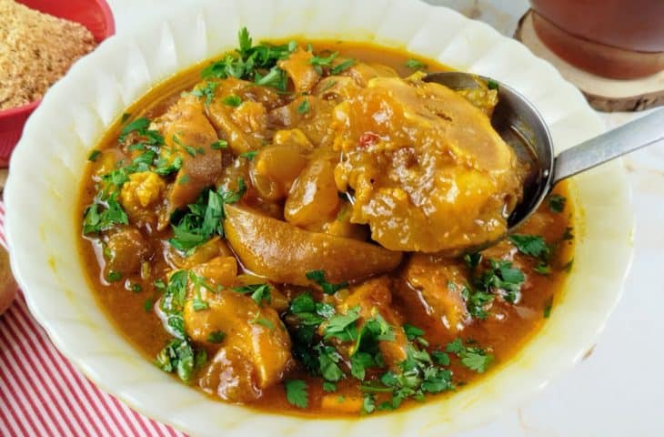 Caldo de mocotó simples
