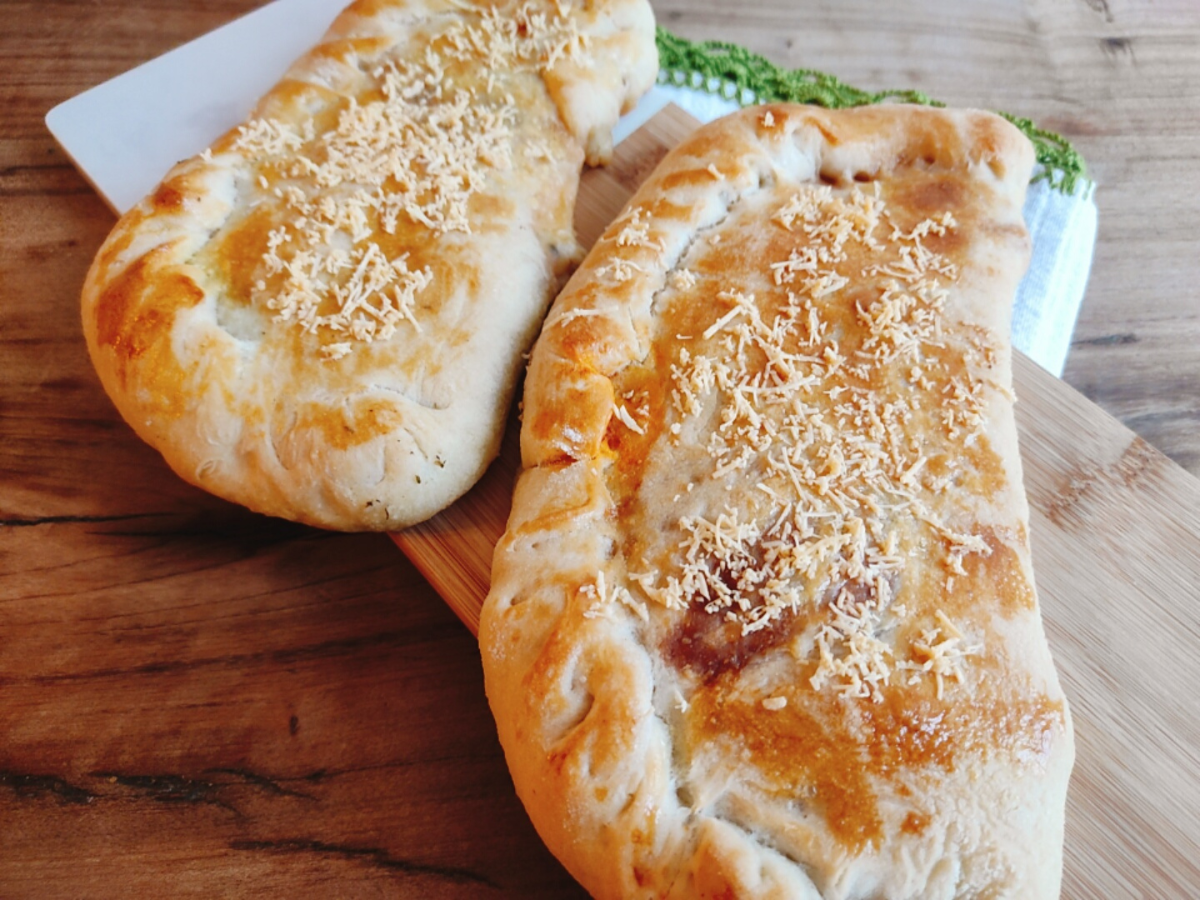 Calzone de calabresa fácil