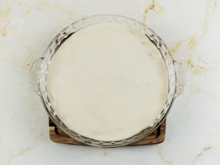 Fondant secando no recipiente.