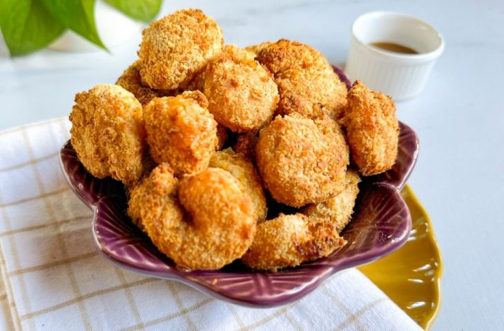 Camarão empanado na air fryer