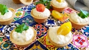 Canapés com patê de frango