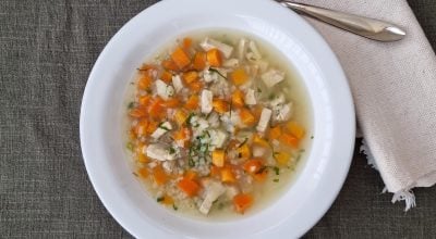 Canja de galinha low carb