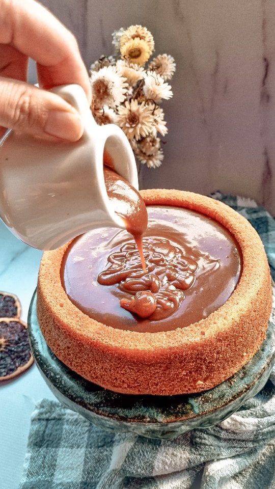 Caramelo salgado cremoso de missô de grão-de-bico