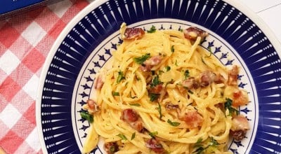 Carbonara com queijo curado