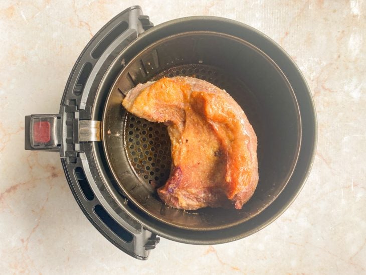 Maminha semi assada dentro da air fryer.